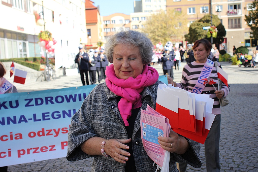 XXI różowy Marsz ku Zdrowiu przeszedł ulicami Legnicy