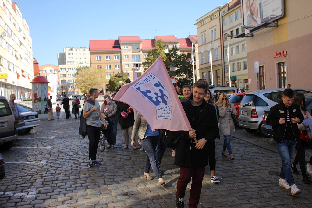 XXI różowy Marsz ku Zdrowiu przeszedł ulicami Legnicy