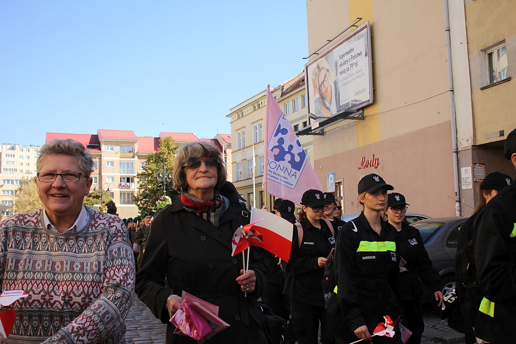 XXI różowy Marsz ku Zdrowiu przeszedł ulicami Legnicy