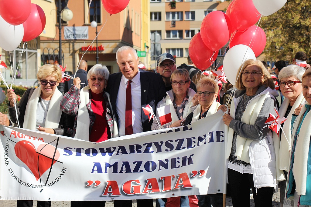XXI różowy Marsz ku Zdrowiu przeszedł ulicami Legnicy