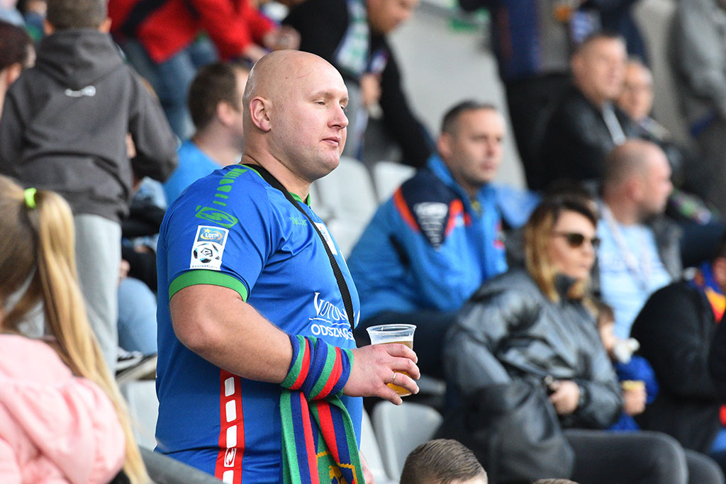 Piątkowy mecz Miedzi Legnica z Piastem Gliwice na trybunach