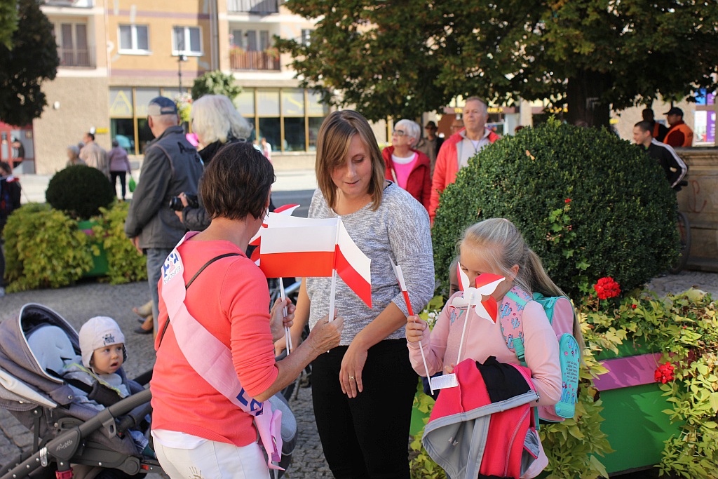 XXI różowy Marsz ku Zdrowiu przeszedł ulicami Legnicy