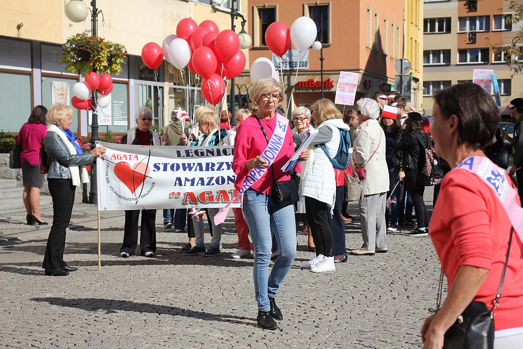 XXI różowy Marsz ku Zdrowiu przeszedł ulicami Legnicy