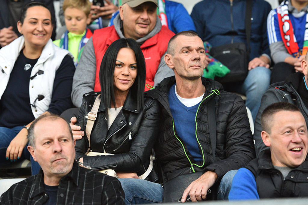 Piątkowy mecz Miedzi Legnica z Piastem Gliwice na trybunach