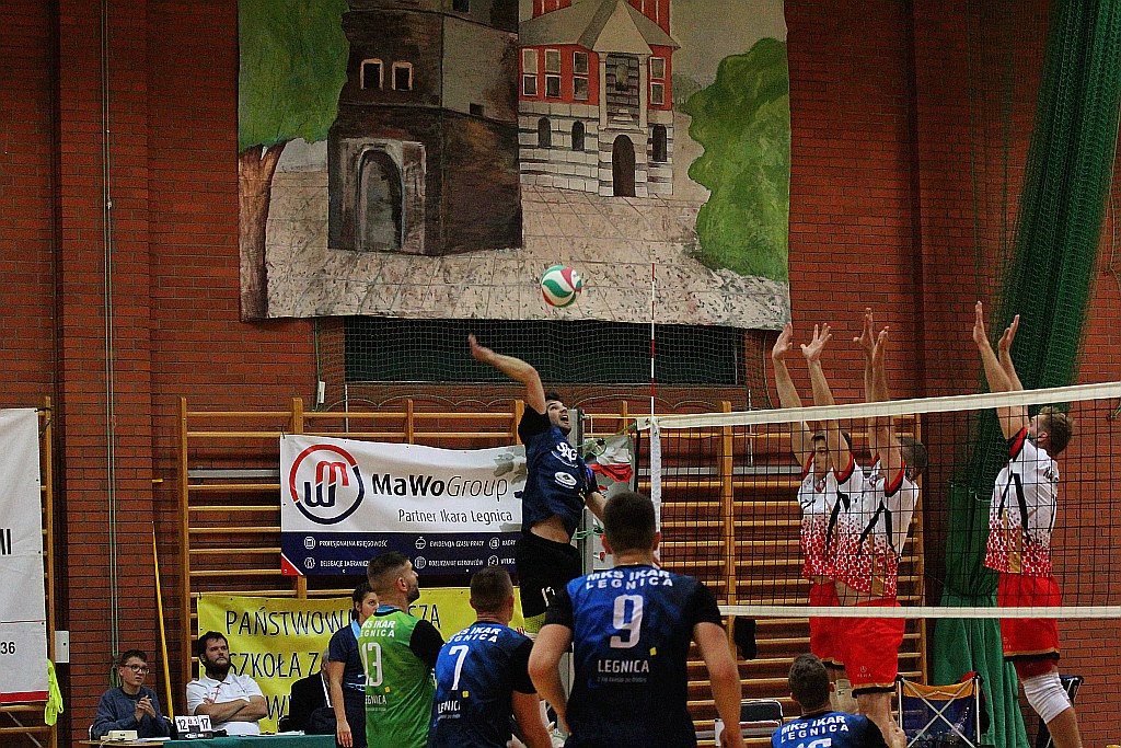 Druga z rzędu domowa porażka siatkarzy Ikara Legnica