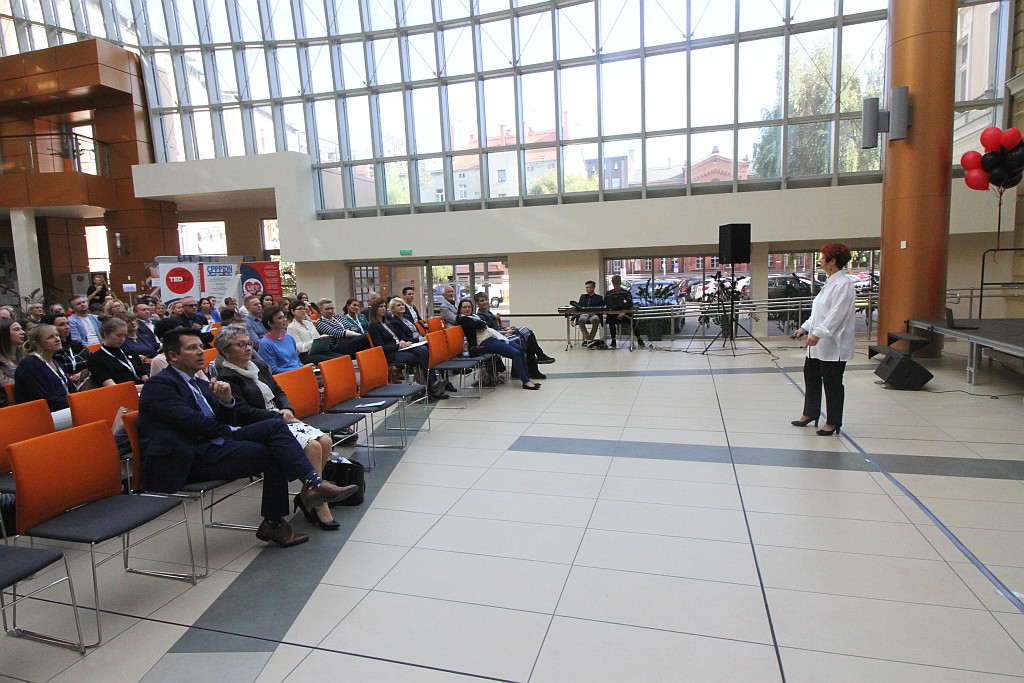 Edukacja inaczej była tematem konferencji TED w Legnicy