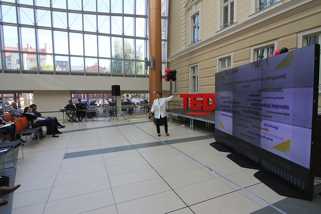 Edukacja inaczej była tematem konferencji TED w Legnicy