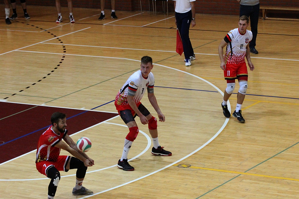 Druga z rzędu domowa porażka siatkarzy Ikara Legnica