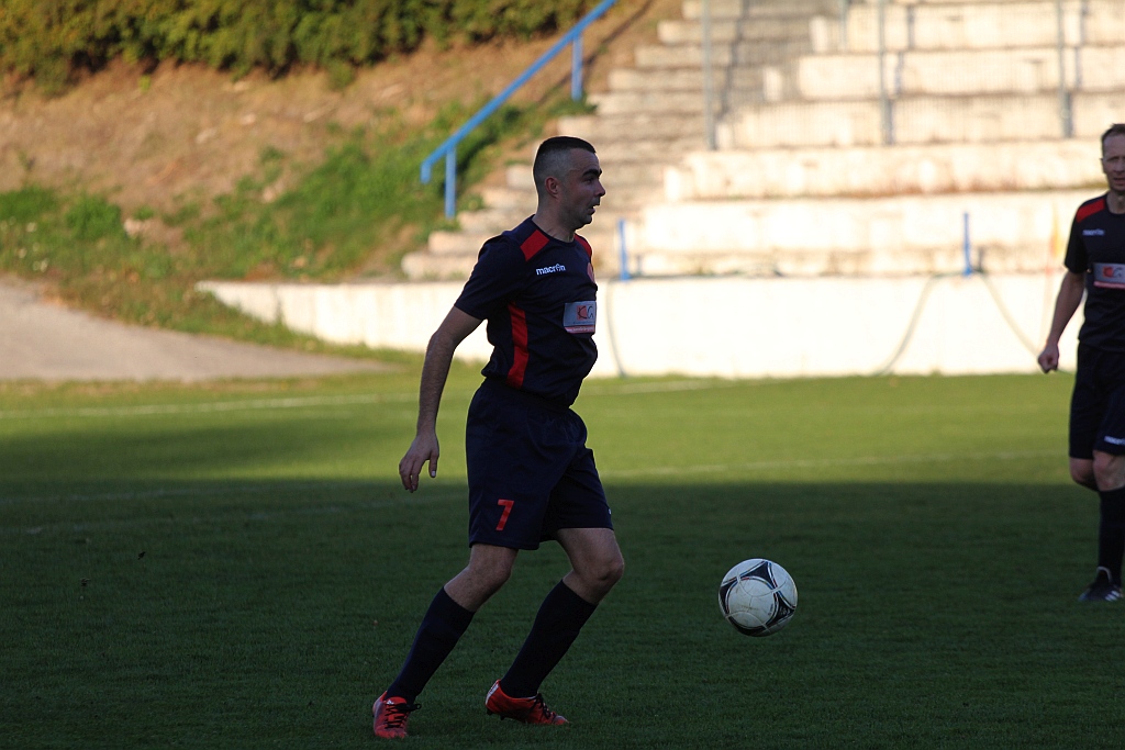 Iskra wywiozła ze stadionu przy Grabskiego komplet punktów