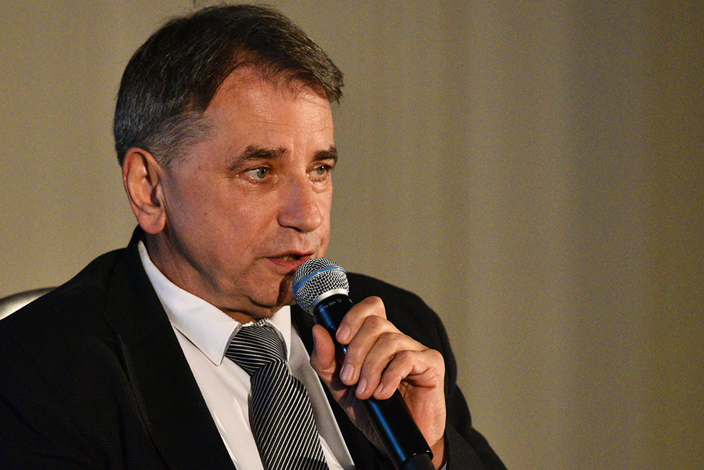 Waldemar Krzystek o historiach, które napisało życie
