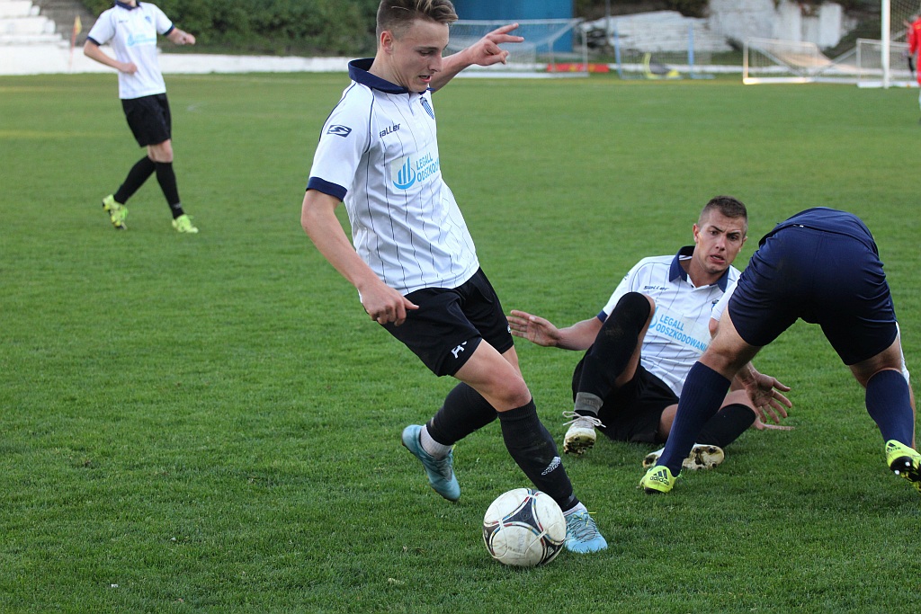 Iskra wywiozła ze stadionu przy Grabskiego komplet punktów