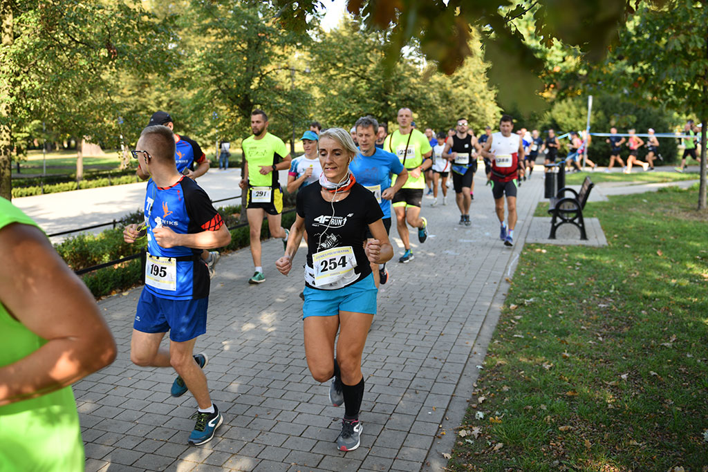 Legnicki Półmaraton. 31. Bieg Lwa Legnickiego cz. 1