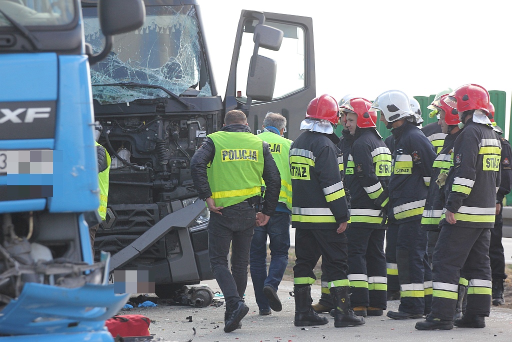 Karambol na autostradzie. Objazdy do Zgorzelca       
