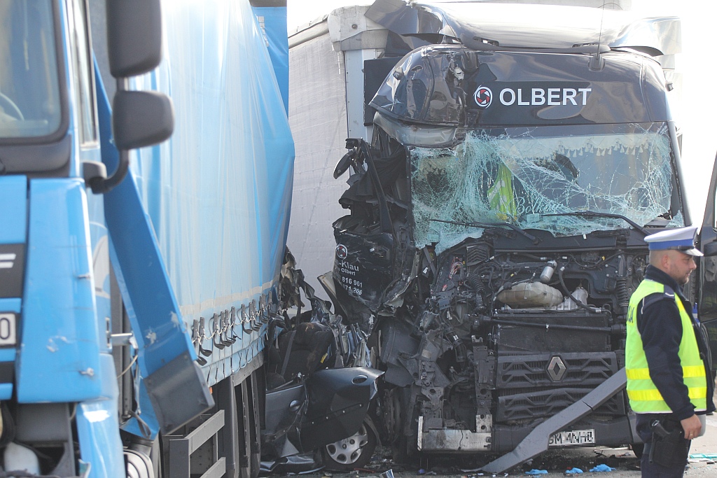 Karambol na autostradzie. Objazdy do Zgorzelca       
