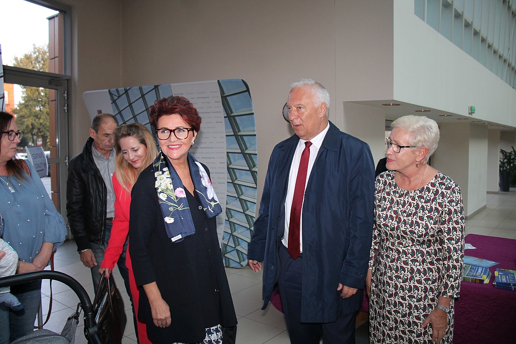 Jolanta Kwaśniewska ściągnęła tłumy do Letia Bussines Center