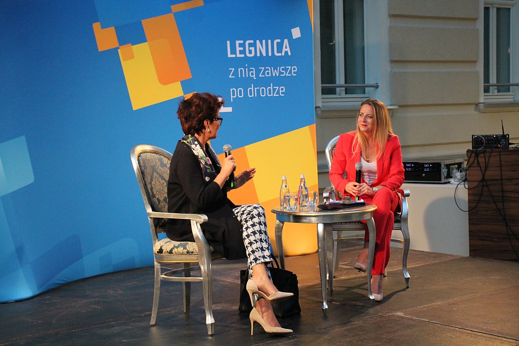 Jolanta Kwaśniewska ściągnęła tłumy do Letia Bussines Center