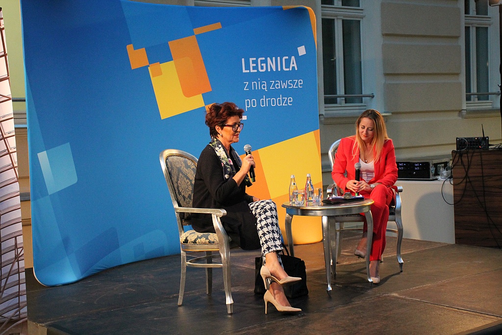 Jolanta Kwaśniewska ściągnęła tłumy do Letia Bussines Center