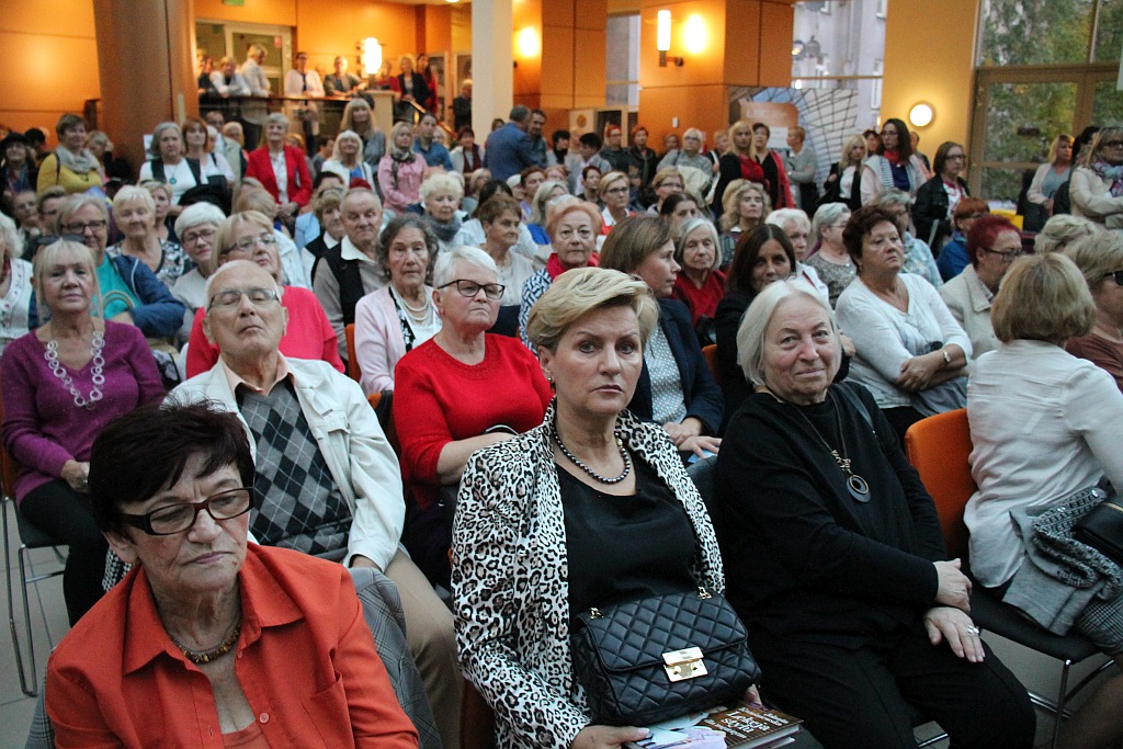 Jolanta Kwaśniewska ściągnęła tłumy do Letia Bussines Center