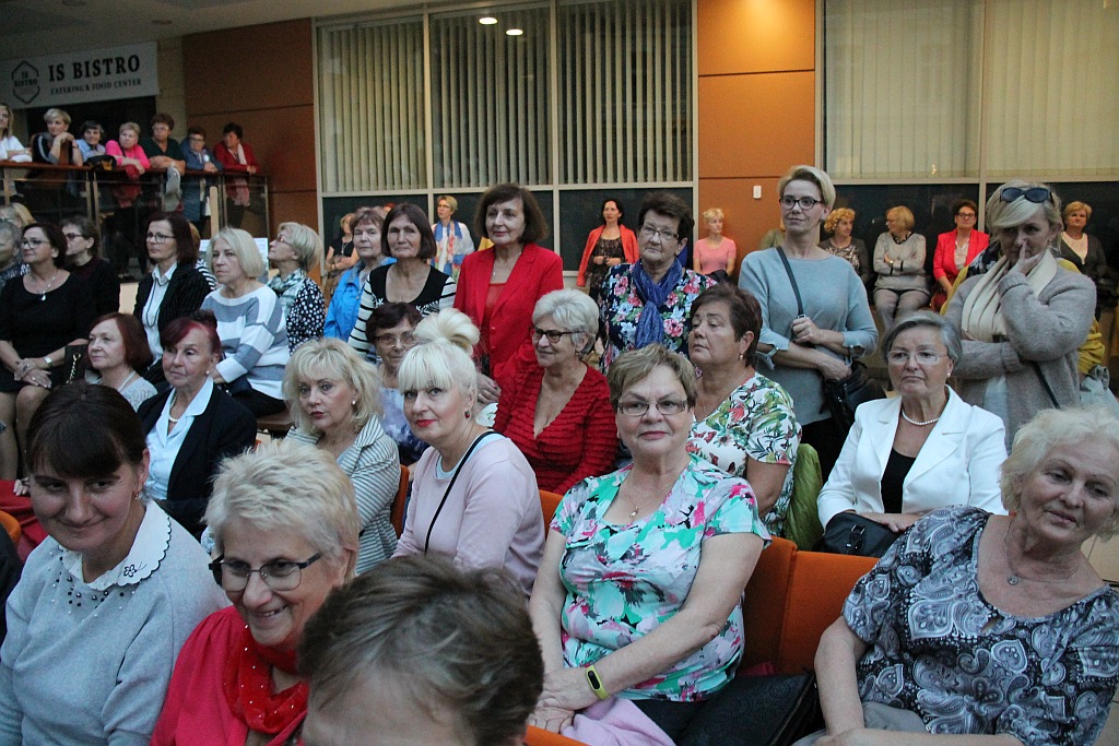 Jolanta Kwaśniewska ściągnęła tłumy do Letia Bussines Center