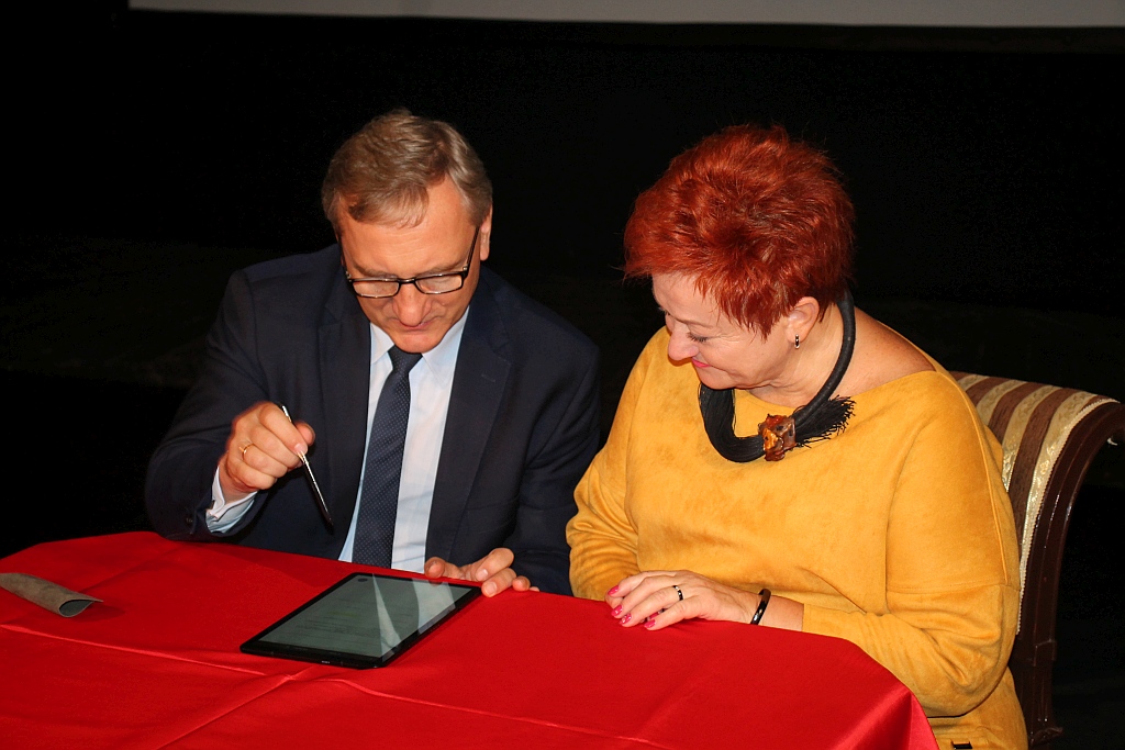 Gala w teatrze uświetniła jubileusz oddz. chirurgii dziecięcej