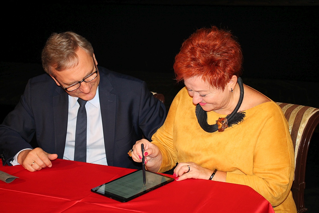 Gala w teatrze uświetniła jubileusz oddz. chirurgii dziecięcej