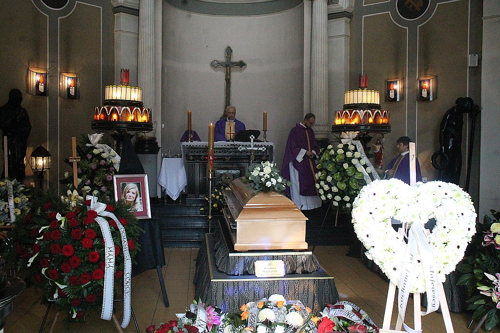 Kilkaset osób przyszło pożegnać Joannę Michalak