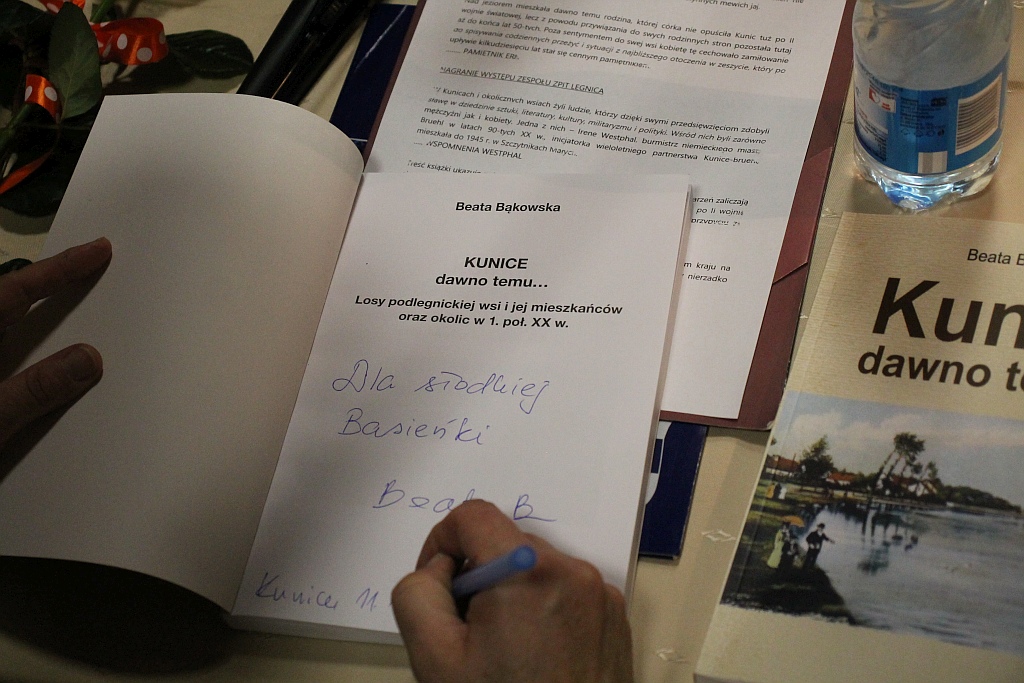 „Kunice dawno temu…”. Wieczór autorski Beaty Bąkowskiej