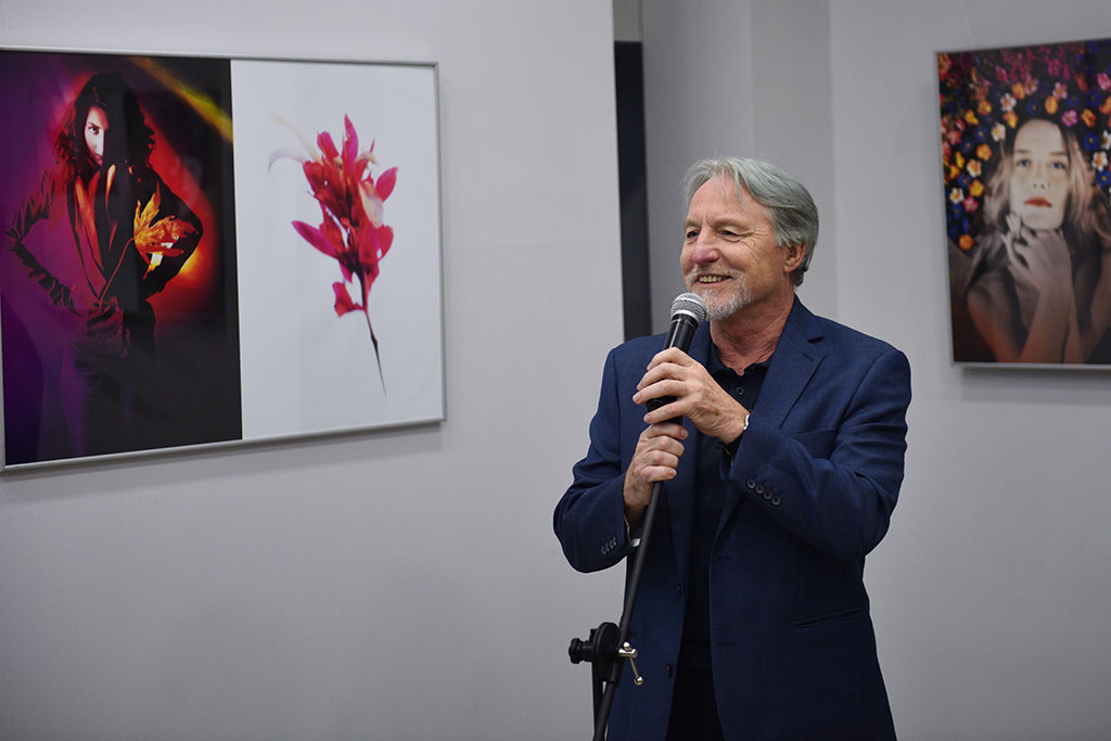 Wernisaż wystawy fotografii Jacka Samotusa w Galerii Ring