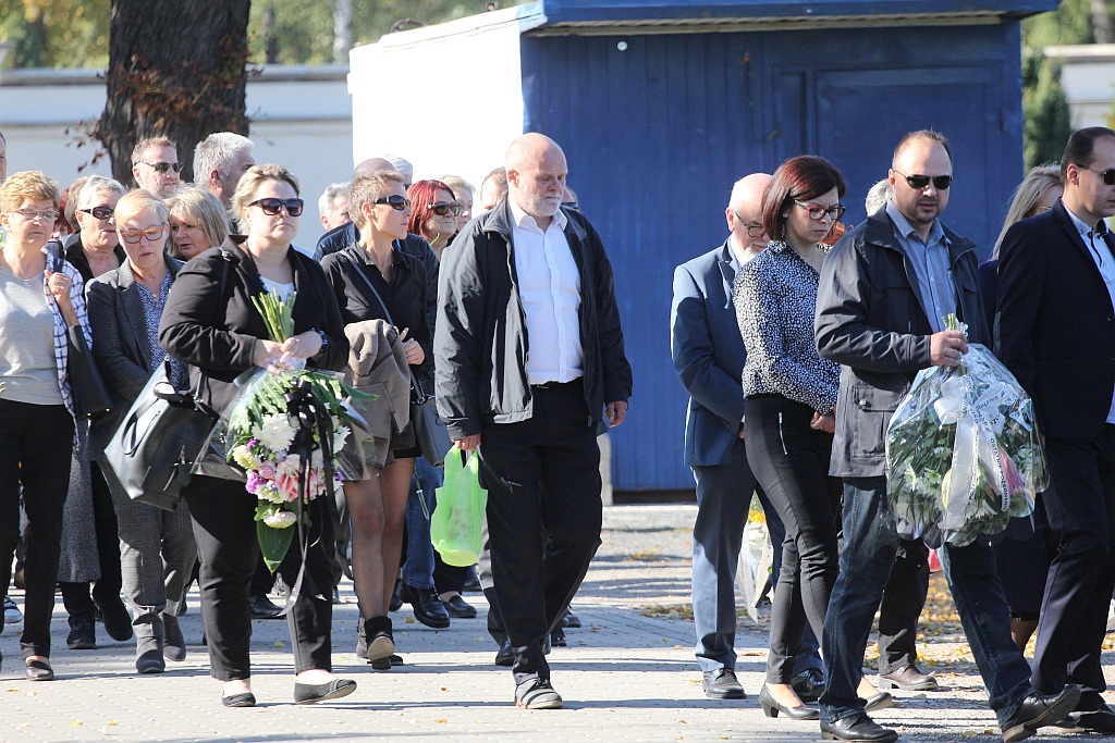 Kilkaset osób przyszło pożegnać Joannę Michalak