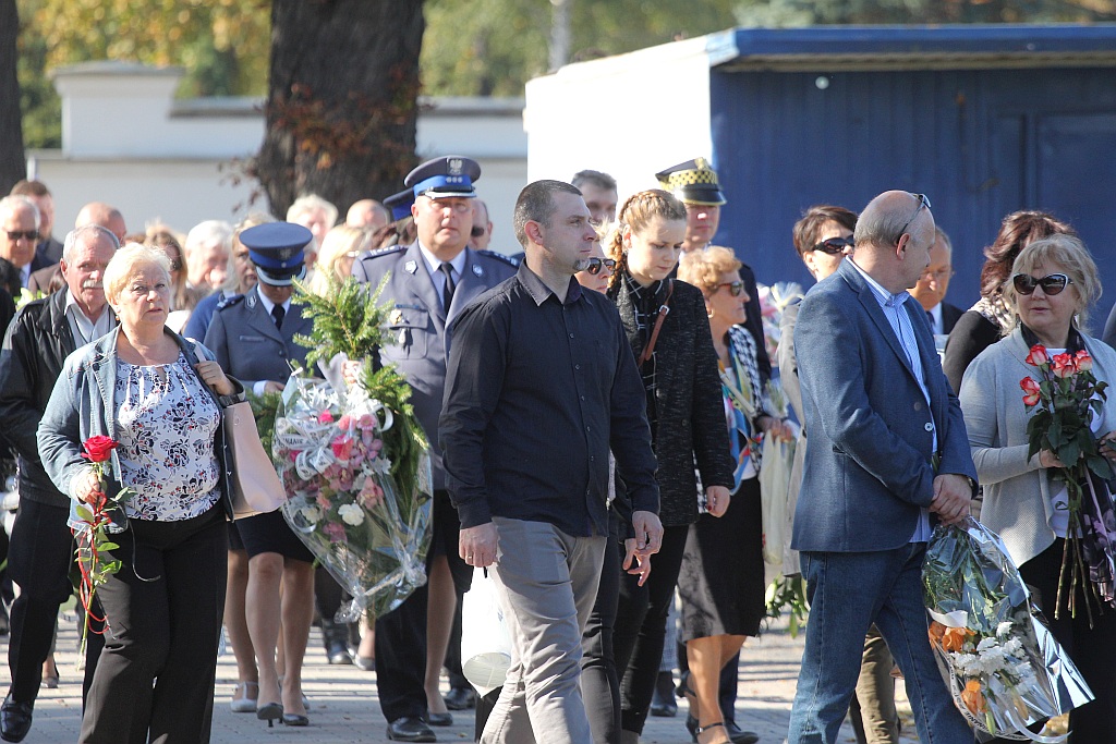 Kilkaset osób przyszło pożegnać Joannę Michalak