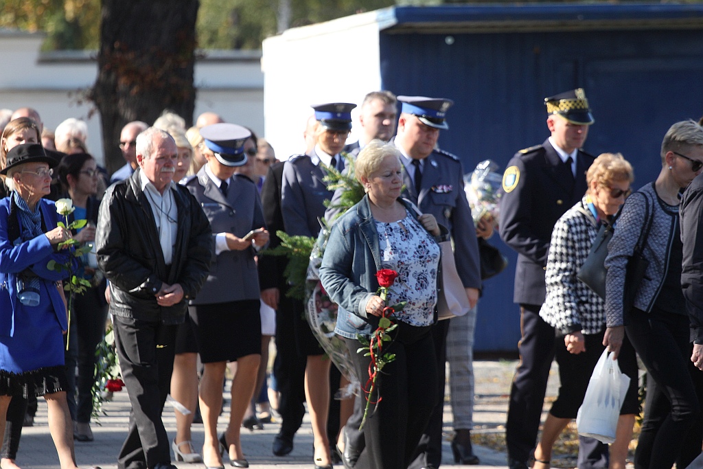 Kilkaset osób przyszło pożegnać Joannę Michalak