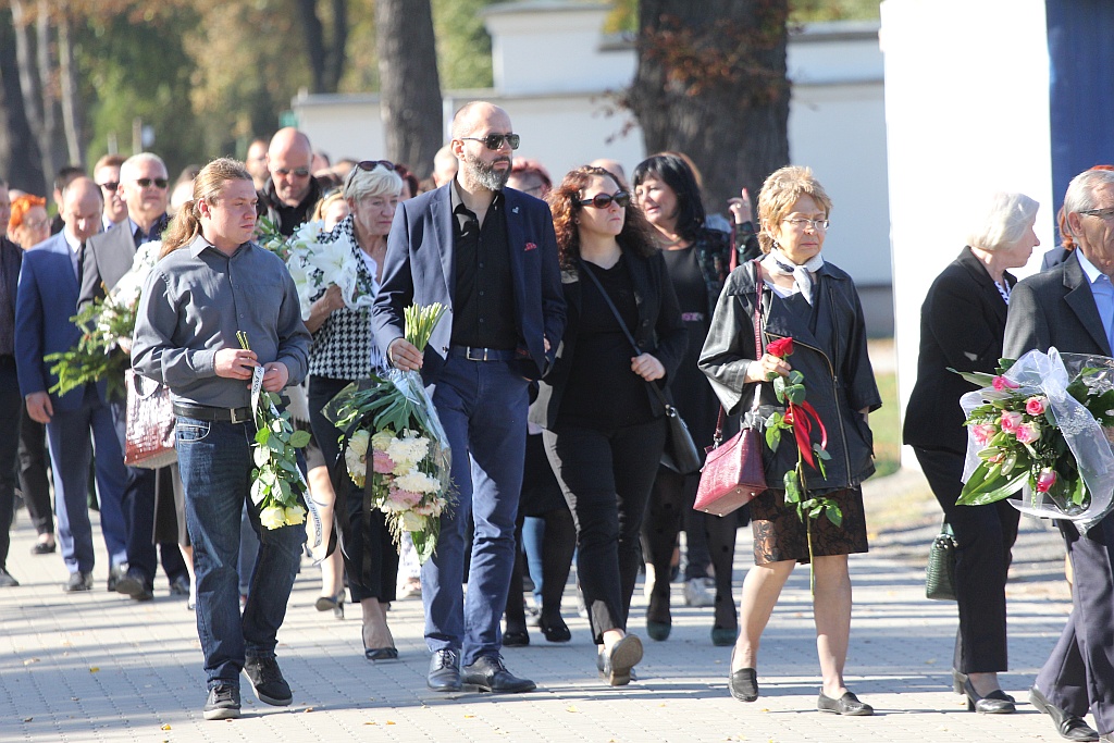 Kilkaset osób przyszło pożegnać Joannę Michalak