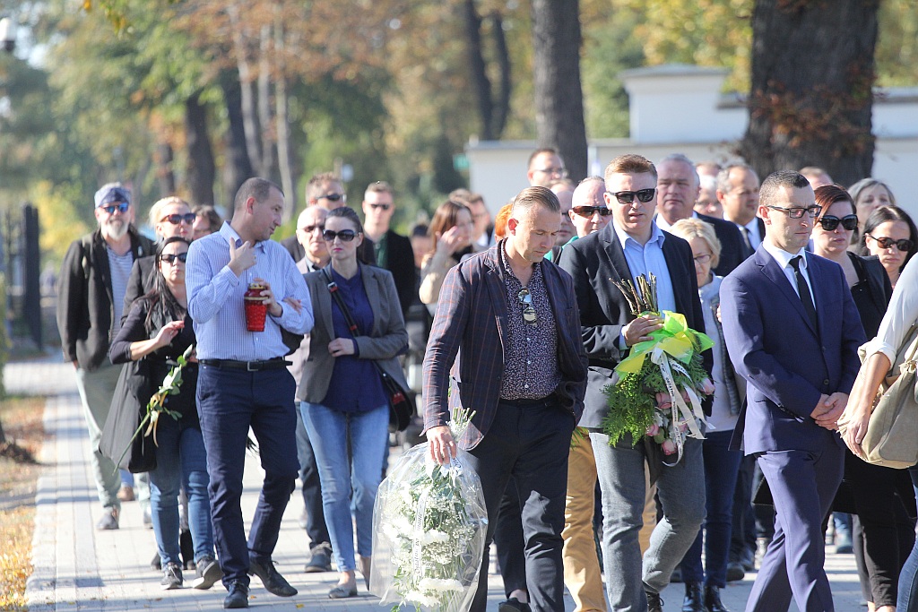 Kilkaset osób przyszło pożegnać Joannę Michalak