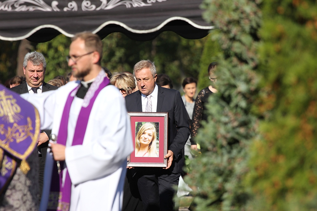 Kilkaset osób przyszło pożegnać Joannę Michalak