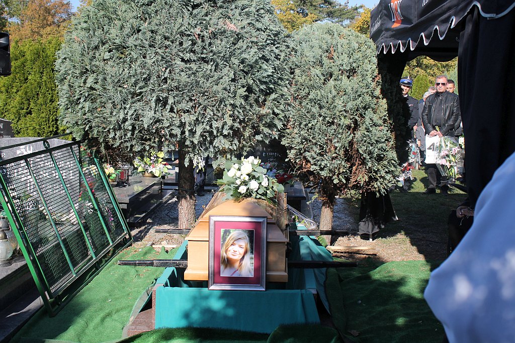 Kilkaset osób przyszło pożegnać Joannę Michalak