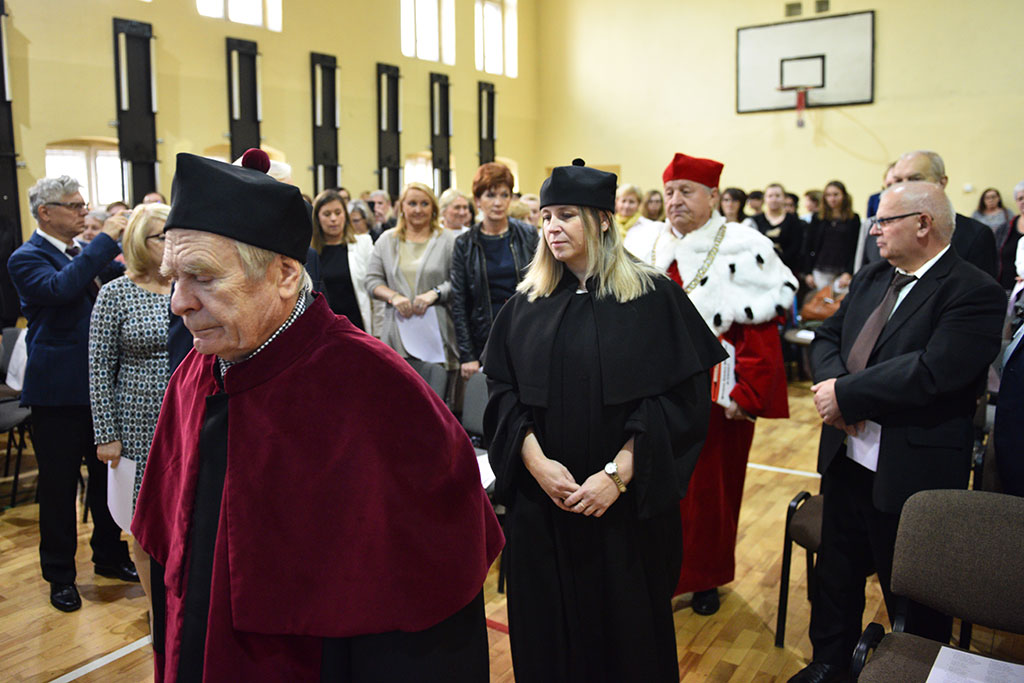 Gaudeamus Igitur wybrzmiał w Wyższej Szkole Medycznej