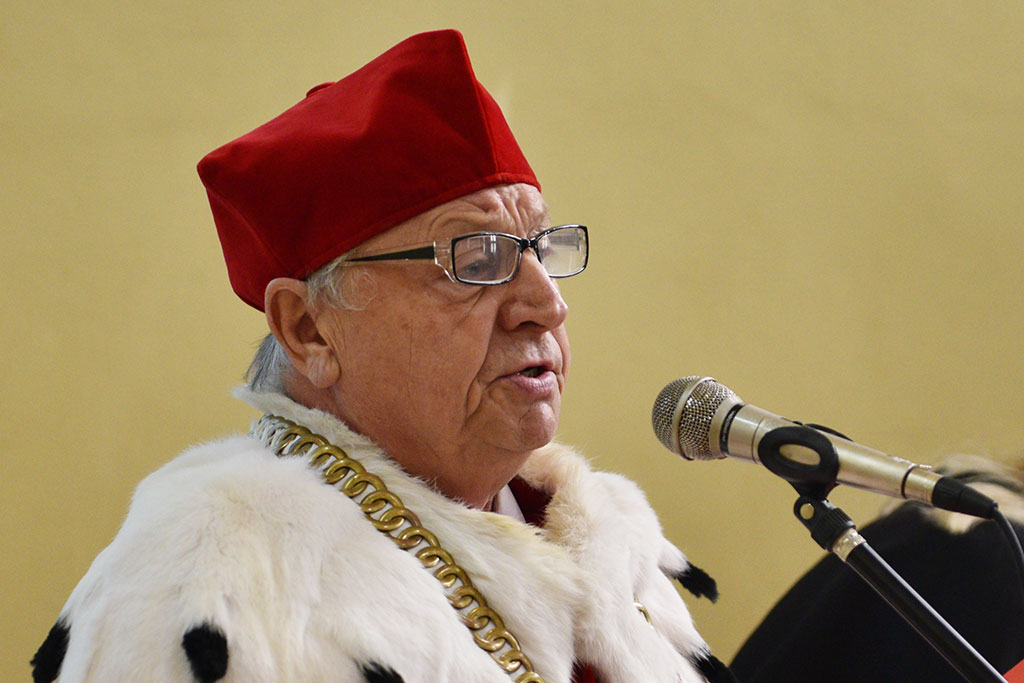 Gaudeamus Igitur wybrzmiał w Wyższej Szkole Medycznej