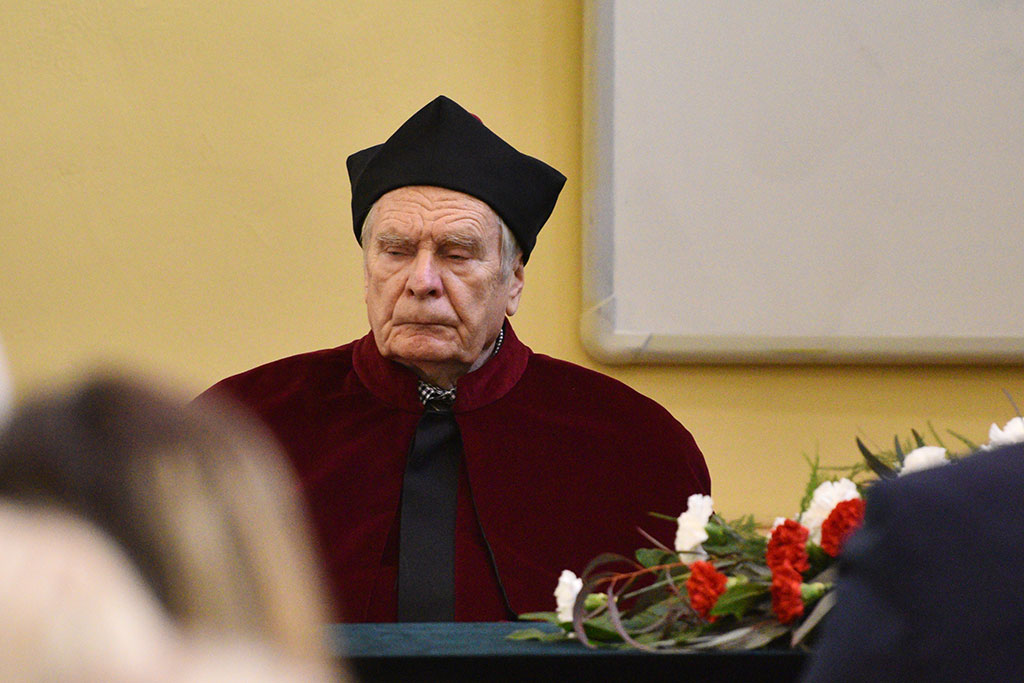 Gaudeamus Igitur wybrzmiał w Wyższej Szkole Medycznej