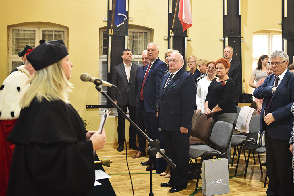 Gaudeamus Igitur wybrzmiał w Wyższej Szkole Medycznej