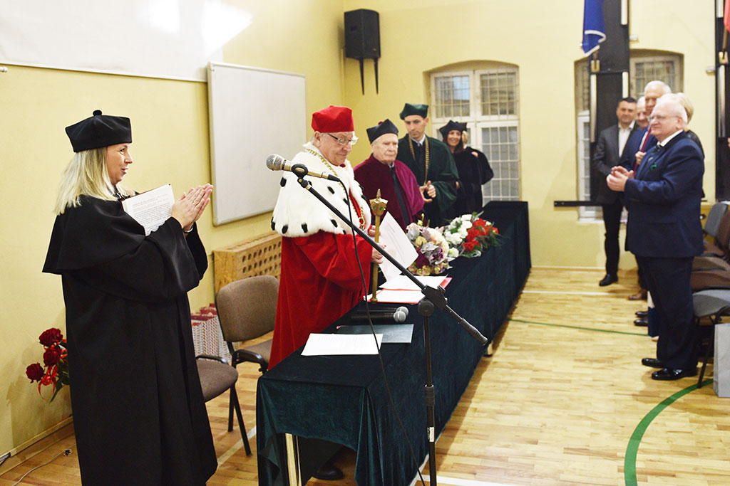 Gaudeamus Igitur wybrzmiał w Wyższej Szkole Medycznej