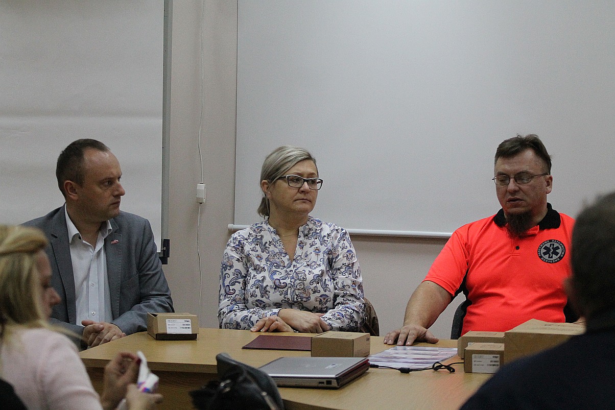 Solidarność zakupiła i przekazała pogotowiu detektory CO