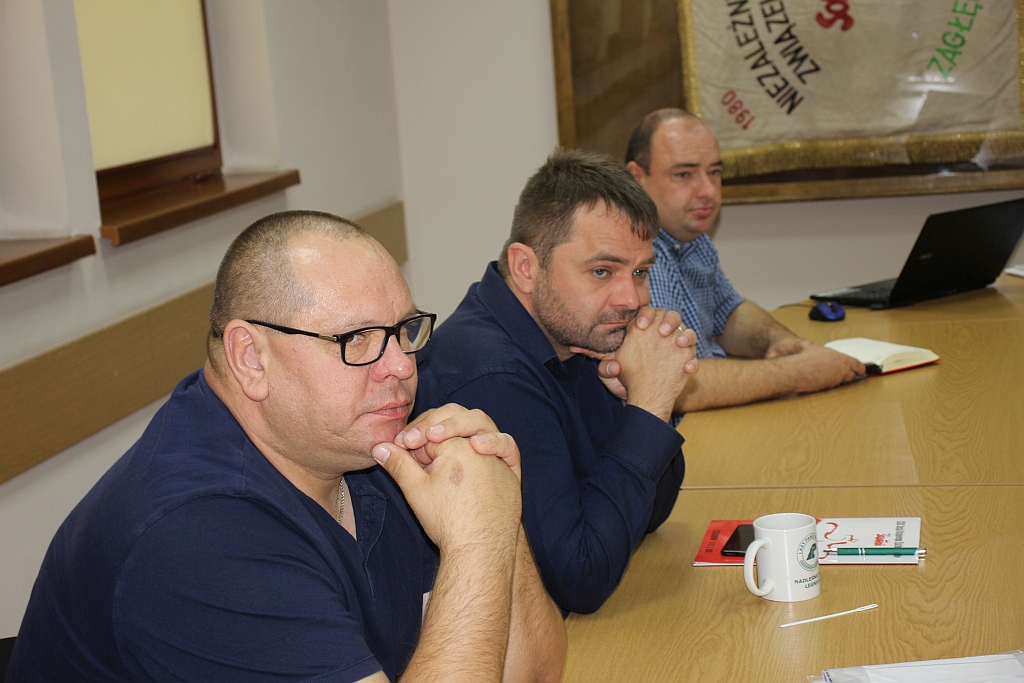Solidarność zakupiła i przekazała pogotowiu detektory CO