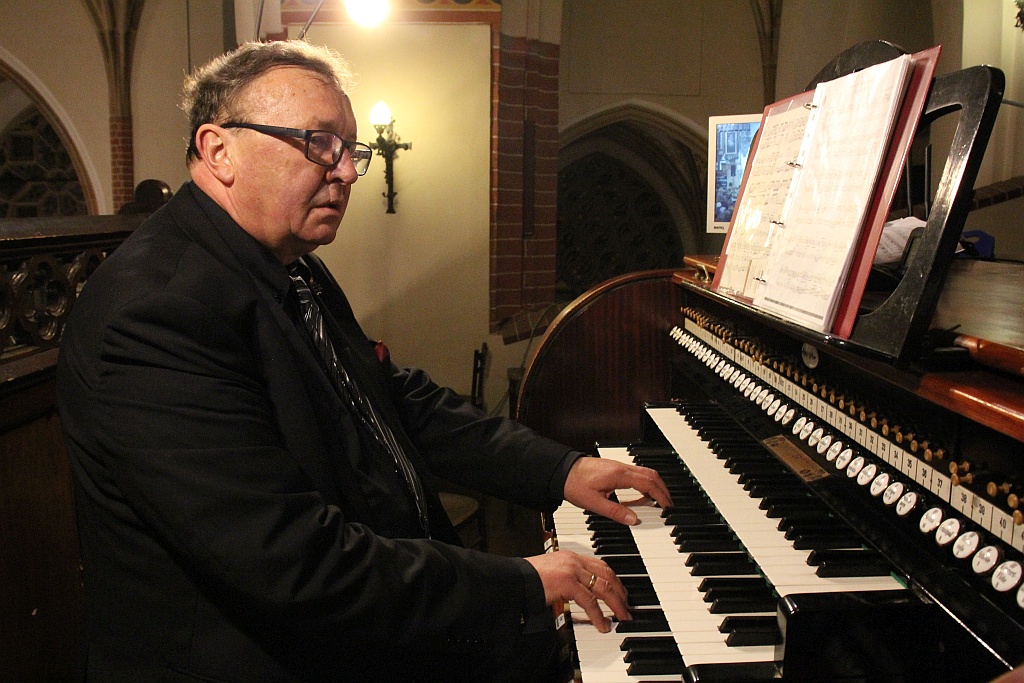 Wspaniały koncert finałowy Wieczorów Organowych
