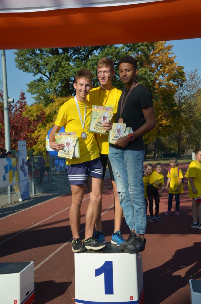 8. Legnicki Bieg Papieski w Parku Miejskim              
