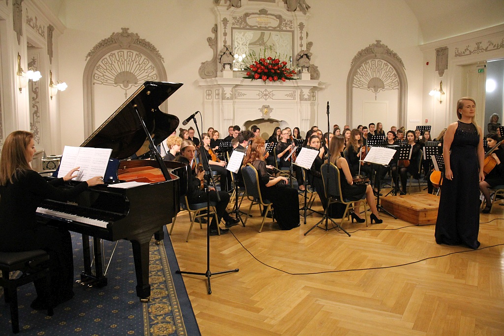 Koncert poświęcony Ojczyźnie w stulecie niepodległości