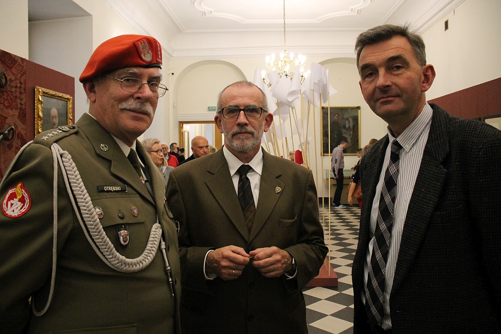 „Sztuka Legionów” już dostępna dla odwiedzających Muzeum Miedzi