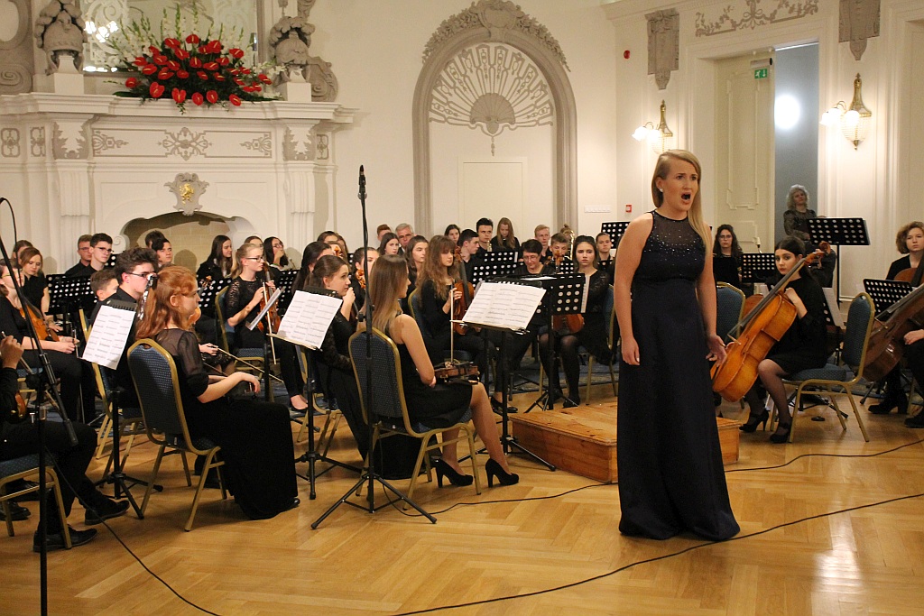 Koncert poświęcony Ojczyźnie w stulecie niepodległości