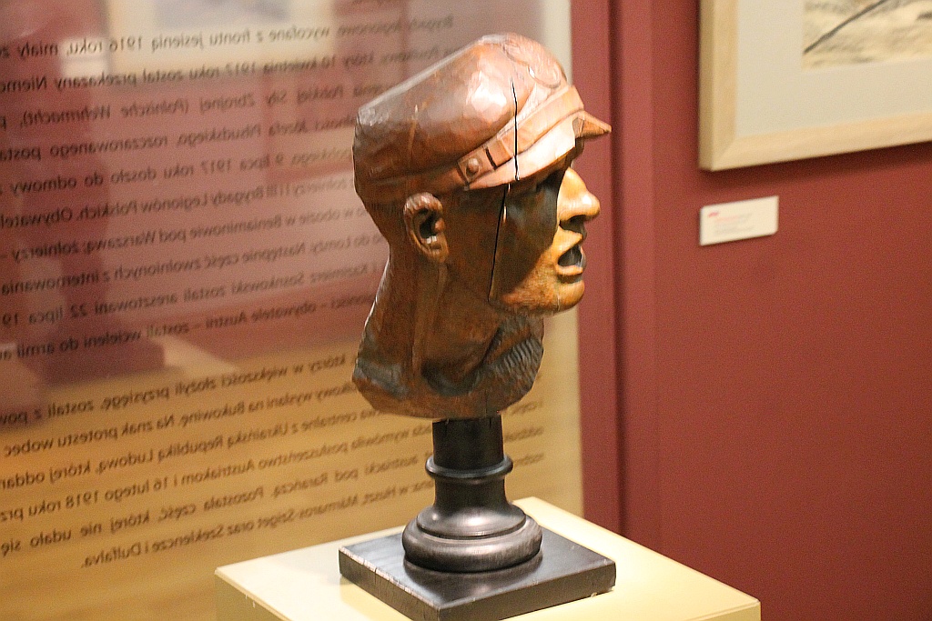 „Sztuka Legionów” już dostępna dla odwiedzających Muzeum Miedzi