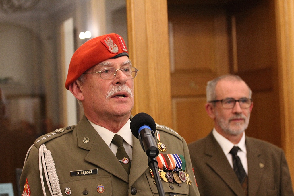 „Sztuka Legionów” już dostępna dla odwiedzających Muzeum Miedzi
