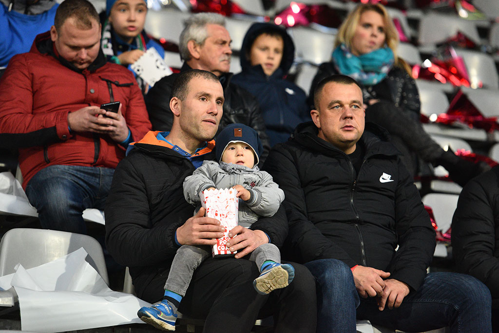 Ponad sześć tysięcy kibiców przybyło oglądać derby